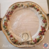 Waterford Holiday Heirloom Garland Cake Plate