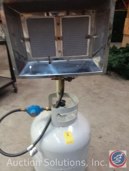 20 lb propane tank w/ Space Heater