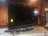Toshiba 40 in. Includes Wall Mount and Remote (Model 40E200U1) {{TV Removed From Wall Mount)