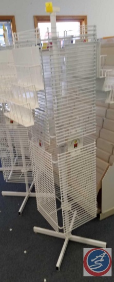 Wire Book/Magazine/Pamphlet Rack Measuring 68 X 28 X 13.5