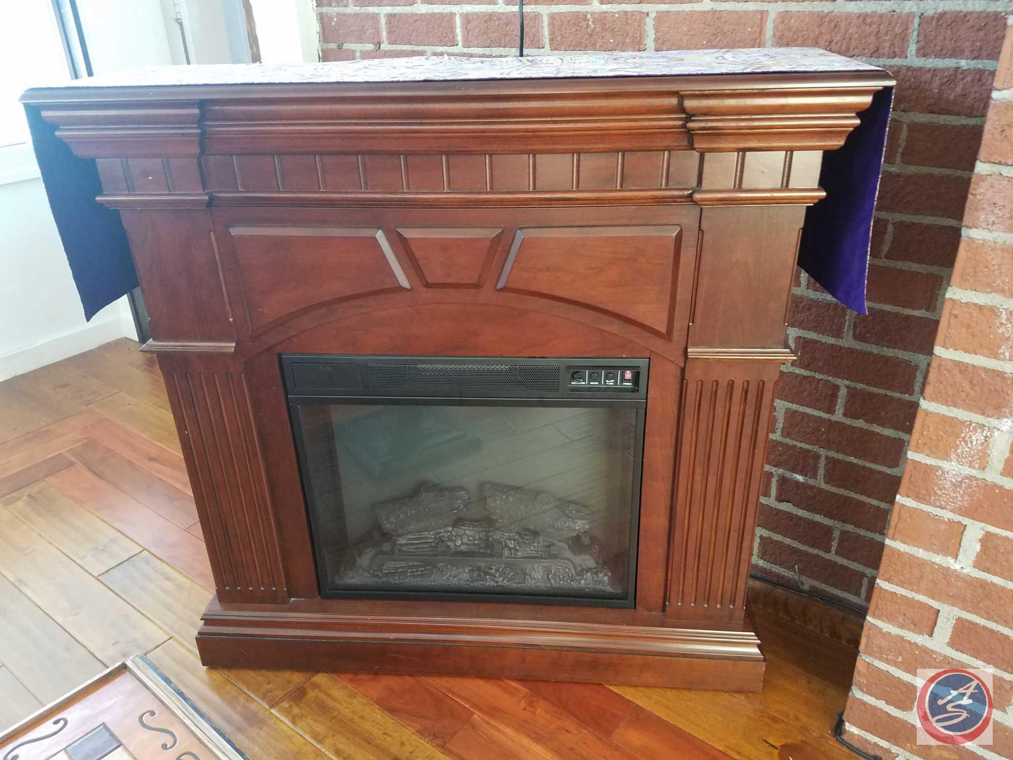 Twin Star Electric Fireplace Model 23EF020GRA 42 | Proxibid
