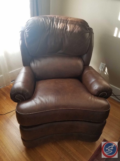 Smith Bros by Berne Leather, Swivel Glider Recliner 40"