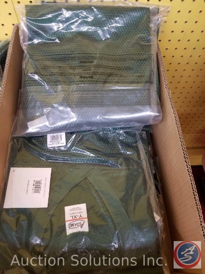 (13) Adams Green XL Youth Practice Jersey's