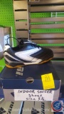 Viper Indoor Black and White Soccer Shoes Size 3.5