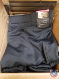 (6) Mizuno Women's Black Fast Pitch Softball Pants in Assorted Sizes