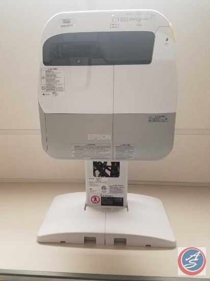 Epson Power Light 485W with Wall Mount SP2930650 and Wall Plate ELPMB28  {{BUYER MUST BRING PROPER | Industrial Machinery & Equipment Office Office  Technology | Online Auctions | Proxibid