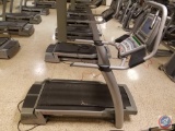 FreeMotion Commercial Incline Trainer w/ 10 in. Color Touchscreen Display (Model FMTK75009.0)