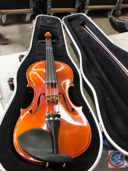 Otto Bruchner - 3/4 Size Student Violin