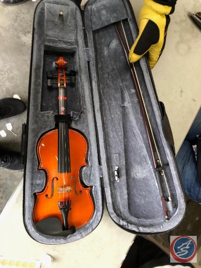 Otto Bruchner - 1/2 Size Student Violin