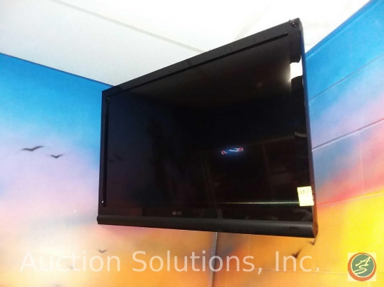 Vizio 42'' TV Model E420VA w/ Remote