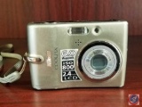Nikon CoolPix LII Digital Camera {{NO CHARGER}}