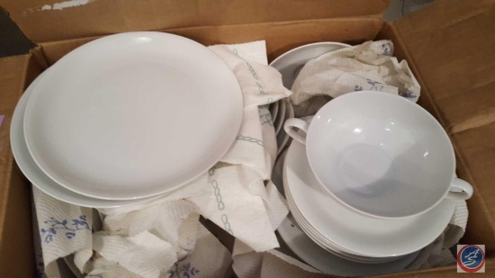 Chatlain 'Bright White' Service For Ten Dinnerware China Made in Bavaria