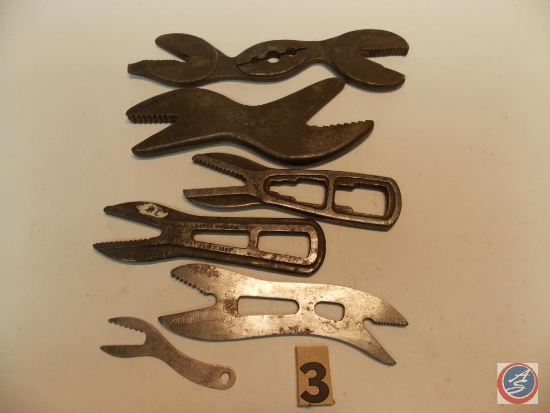 (6) Alligator Wrenches including Hawkeye Wrench 'Crocodile' - Vaughan and Bushnell #2 - Sure Grip