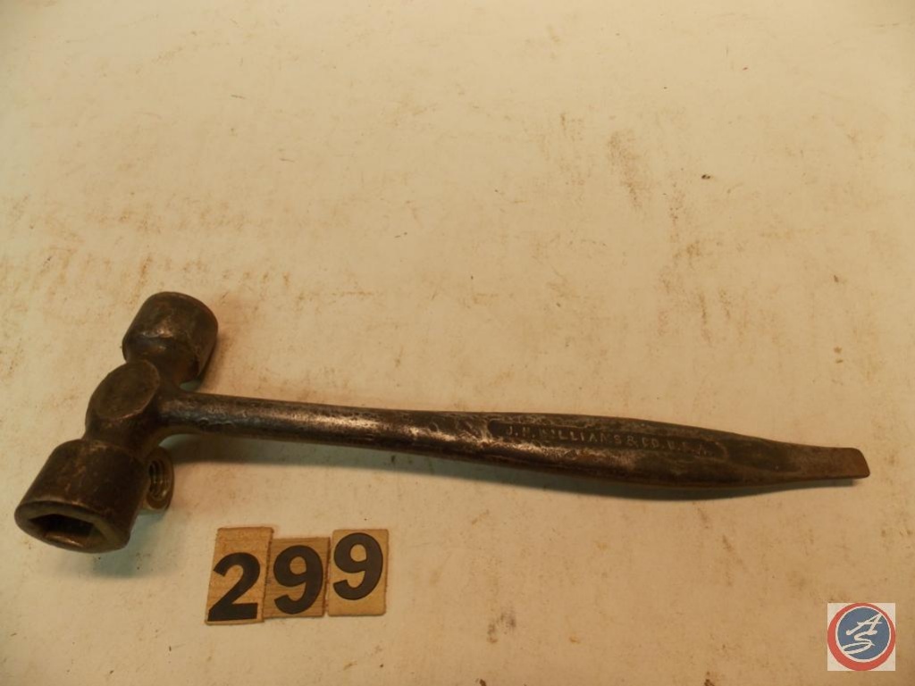 Tire Tool Marked J H Williams Co Demountable Rim Art J H Williams Co Demountable Rim Tool