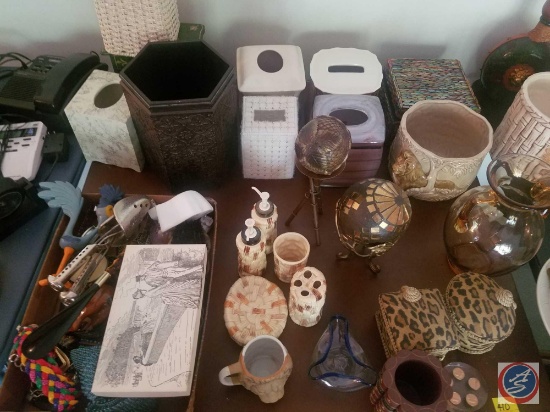 Ceramic Bathroom Set Incl. Lotion and Soap Dispenser, Tooth Brush Holder, Assorted Decorative Tissue