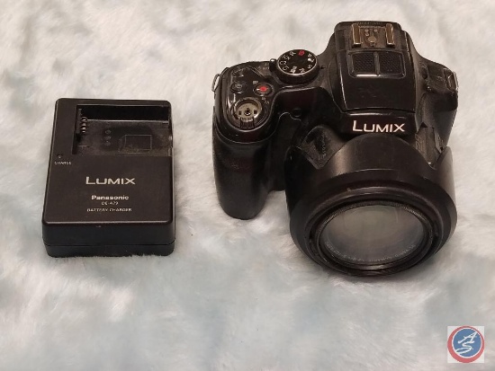 Panasonic Lumix F2.8 25-600 mm Camera DMC-FZ200 {{NO BATTERIES}}, Panasonic Lumix Battery Charger