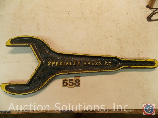 Wrench 18 in. marked 'Specialty Brass Co Kenosha Wis 25 1H3'