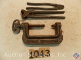 Separator and (2) pair of nippers