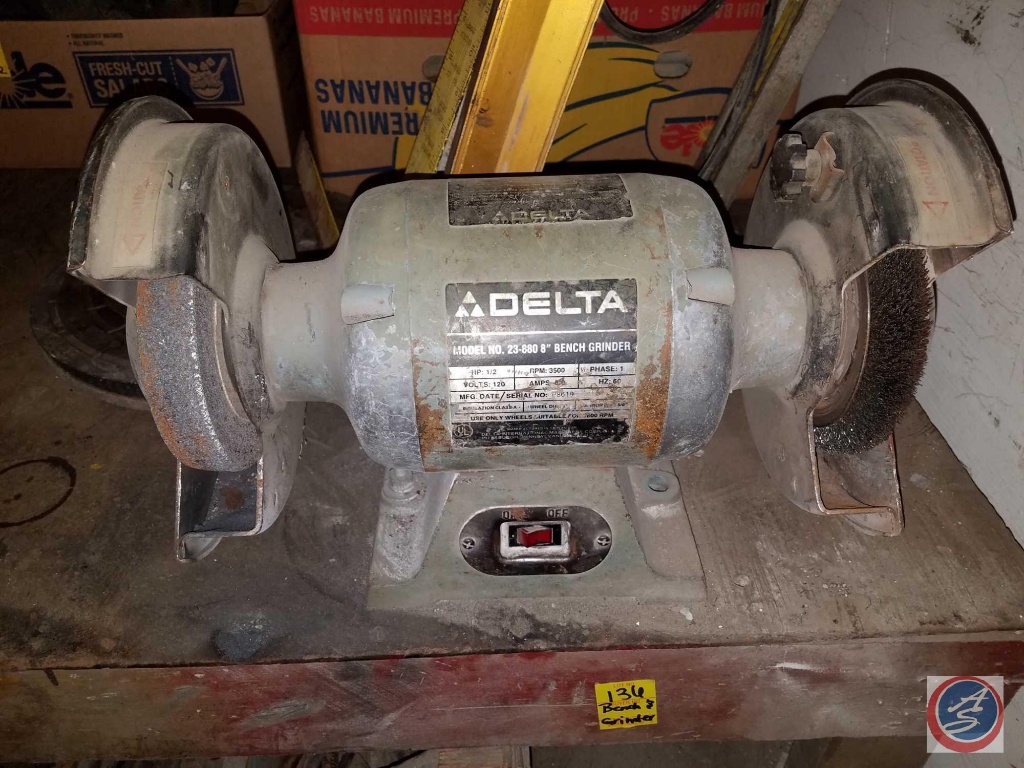 Lot Work Bench 128 X 38 X 32 With Delta Model No 23 880 8