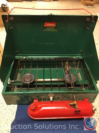Vintage Coleman 413F 2-Burner Gas Camping Grill