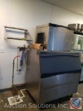 Prodigy Scotsman Ice Systems Ice Machine and Bin Model No. B948S with New Ecolab Water Filtration