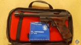 Vintage Crosman Mark I Target .22 Cal. Pellgun Pistol in Case, (1) Smith and Wesson CO2 Cartridges