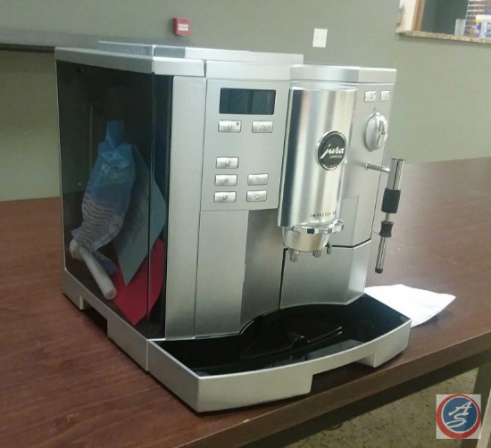 Jura Capresso Impressa S9 Super Automatic - Fully Automated Espresso Machine {{NEVER USED - COMES W/