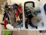 (2) Grill Presses, Cleaning Bricks and Scraper, Kitchen Utensils, Strainer