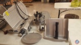 Nemco Model 55200AN Electric Meat Slicer C12