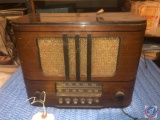 1938 True Vintage RCA Victor Tube Radio Model No. 95T5