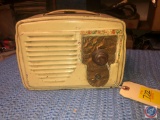 1947 TempleTone Radio Model No. G418