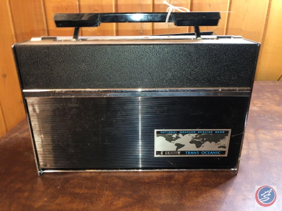 Zenith Vintage National Weather Service Trans Oceanic Radio Model No. S-10477