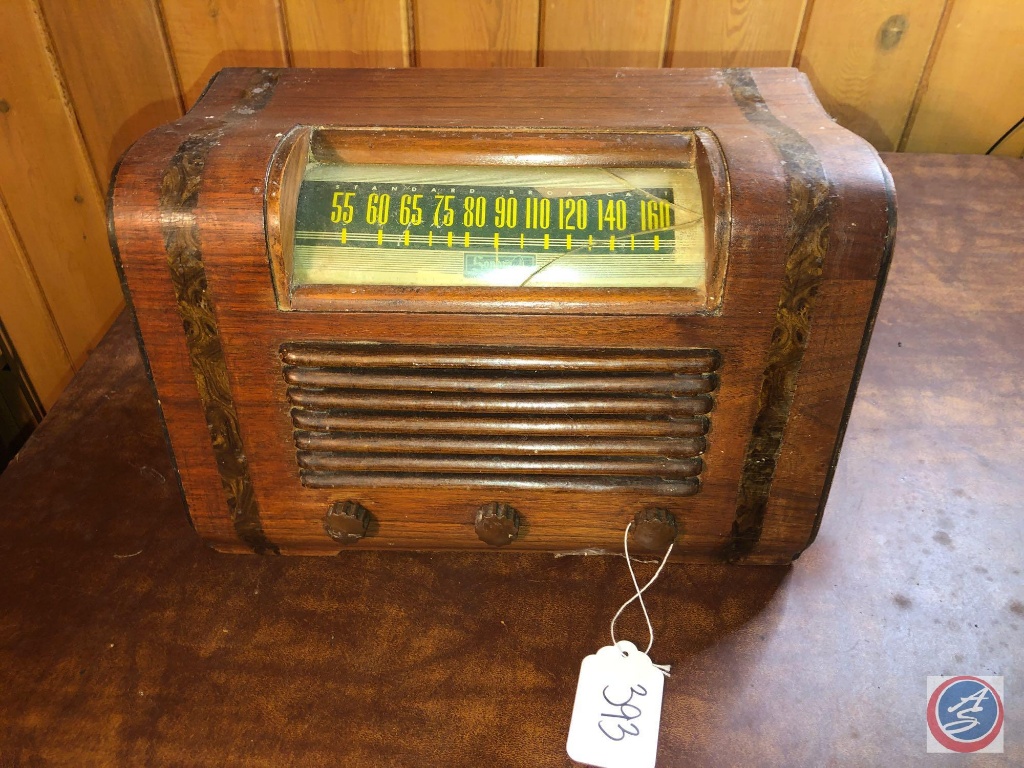 1946 Sonora Vintage Standard Broadcast Radio Model No.RDAU-209 [[CRACKED  GLASS]] | Art, Antiques & Collectibles Collectibles Radios, Phonographs &  Phones Collectibles | Online Auctions | Proxibid