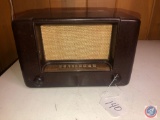 Vintage Wards Airline Tube Radio Model No. 74WG-1509B