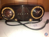 Zenith Vintage Long Distance Radio Model No. S18535