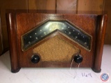 Vintage Zenith Consol-Tone Radio Model No. 60029