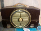 Zenith Vintage Portable Tube Radio Model No. S-19493
