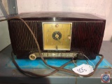 General Electric Vintage Catalin Clock Radio [[NO MODEL NO. VISIBLE]]