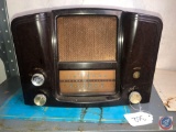 Stromberg-Carlson Vintage Standard Broadcast Frequency Modulation Radio [[MISSING ONE KNOB AND NO