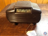 Majestic Vintage Mighty Monarch of the Air Portable Tube Radio Model No. 5LA50