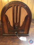 Philco Vintage Cathedral Radio [[NO MODEL NO. VISIBLE]]