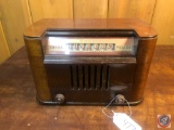 Bendix Aviation Corp Vintage Standard Police Radio Model No. 0-526 E