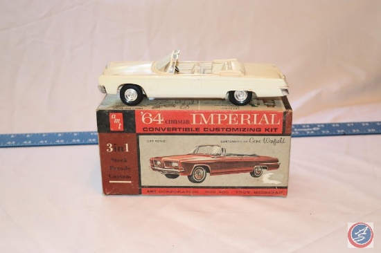 AMT 3 in 1 Stock Parade Custom 1964 Chrysler Imperial Convertible Customizing Kit Marked 6814-150 in