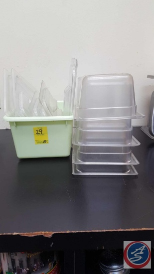 (2) 1/6 X 6" Cambros, (2) True 6" Food Storage Containers and (4) 1/4 X 6" Cambros and Assorted Lids