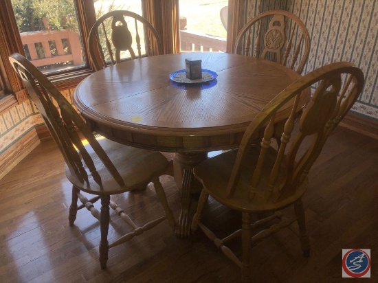 {{5X$BID}} Round Claw Foot Pedestal Drop Leaf Table Measuring 48" X 30" [[NO LEAF]] and (4) Oak