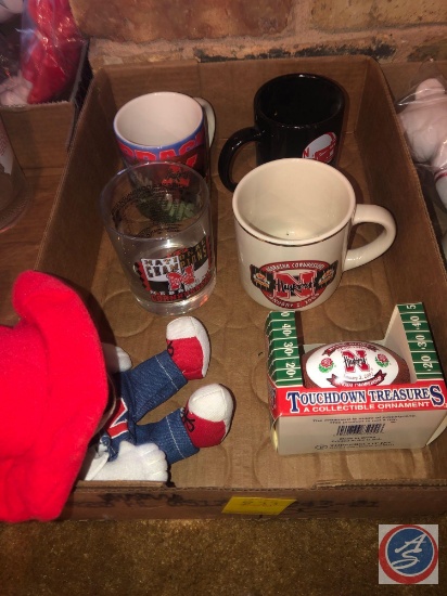 1997 National Champions Glass with Scores, 2000 Fiesta Bowl Cup with Scores, 1994-95 National
