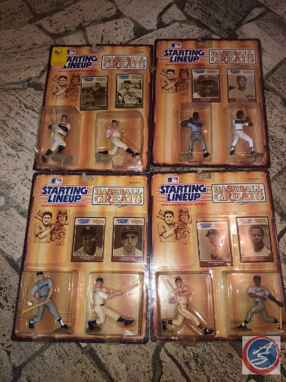 1989 Baseball greats starting lineups: Babe Ruth (white uniform) and Lou Gehrig (white uniform),