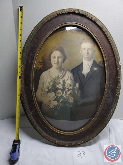 vintage oval picture frame