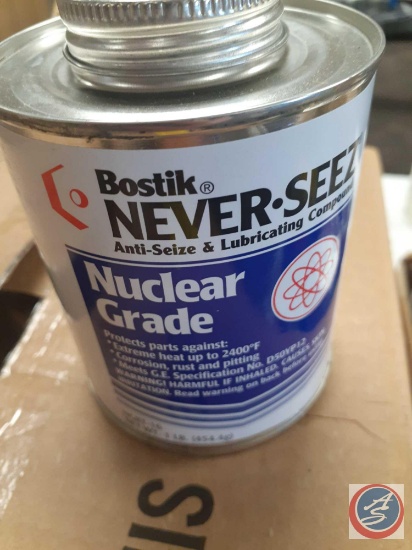 Bostik Never-Seez Pure Nickel Special Nuclear Grade 9 OZ Cans w/ Brush
