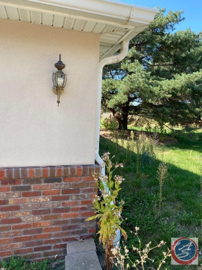 Pool House Lighting Fixtures, Toilets, Sinks, Stalls, Windows and Doors {{BUYER MUST PROFESSIONALLY